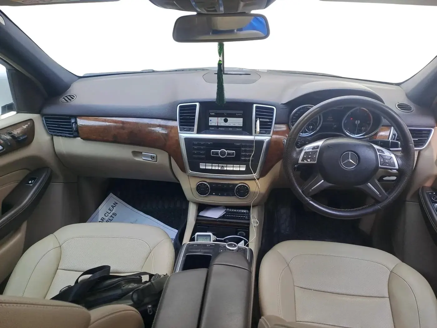 2014 Mercedes Benz Ml Class 250 CDI, Diesel, Automatic, 1,65,000 km, interior