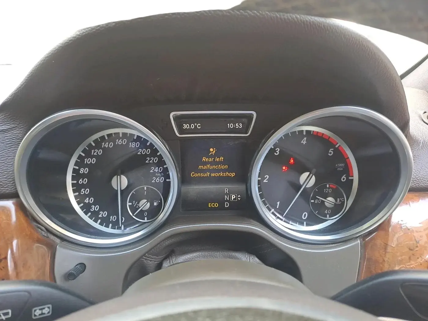 2014 Mercedes Benz Ml Class 250 CDI, Diesel, Automatic, 1,65,000 km, interior