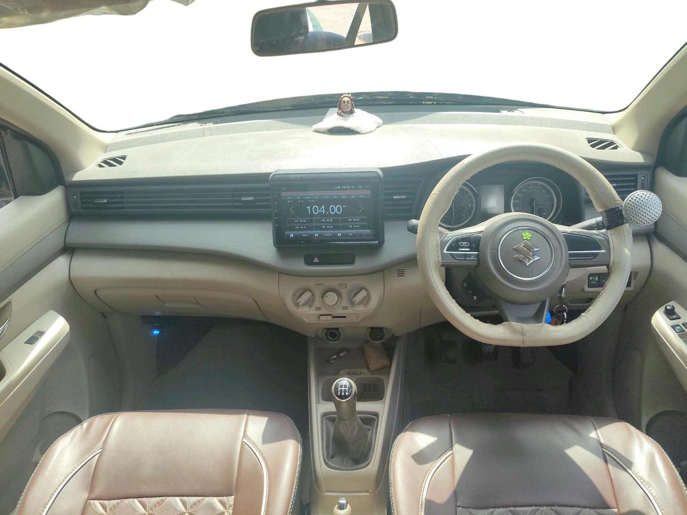2022 Maruti Ertiga   VXI (O) CNG, CNG, Manual, 28,215 km, interior