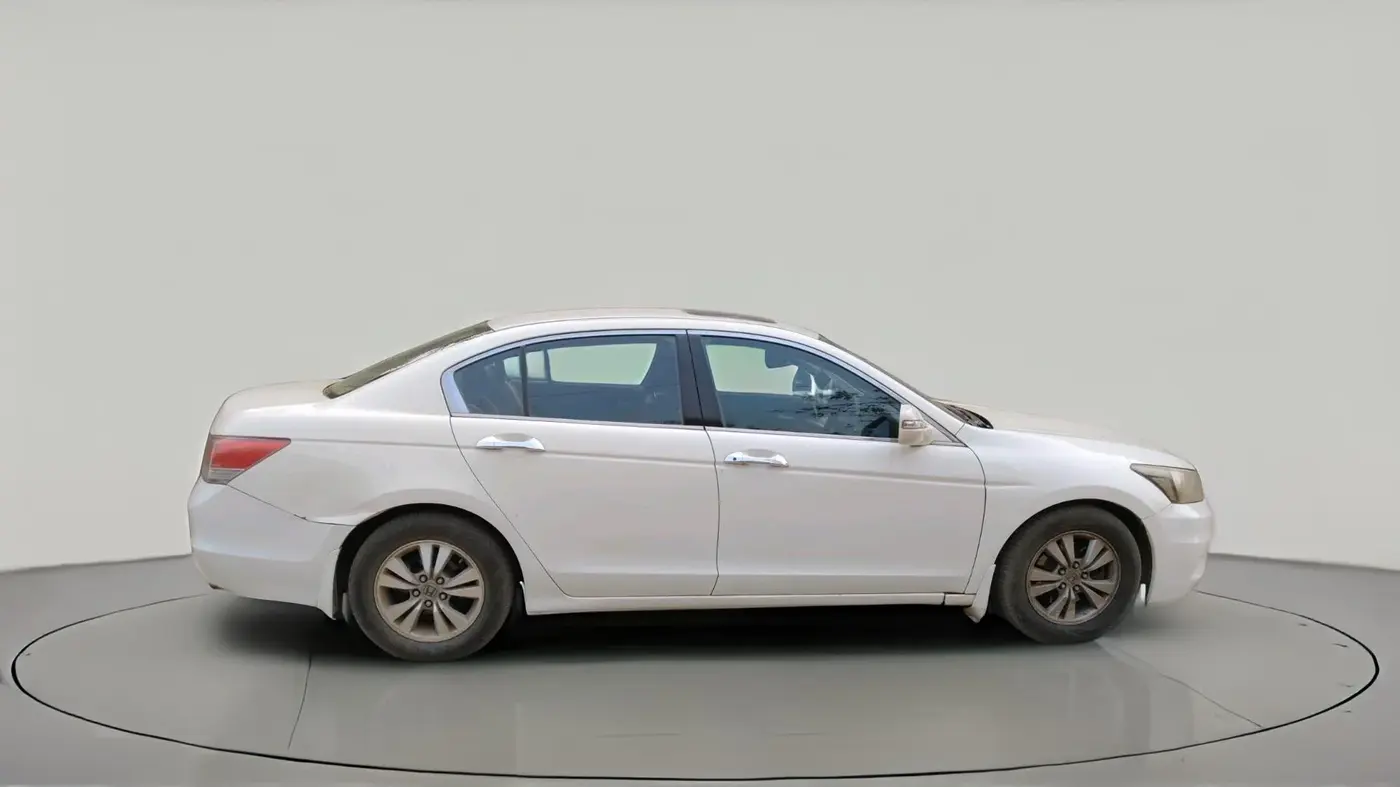 2011 Honda Accord 2.4L I-VTEC AT, CNG, Automatic, 90,172 km, exterior