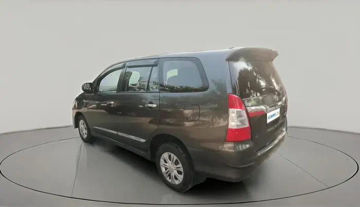 2015 Toyota Innova 2.5 GX 8 STR, Diesel, Manual, 1,41,500 km, exterior