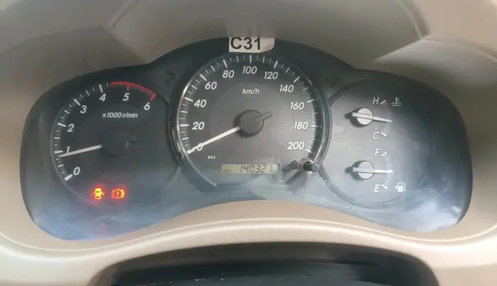 2015 Toyota Innova 2.5 GX 8 STR, Diesel, Manual, 1,41,500 km, interior