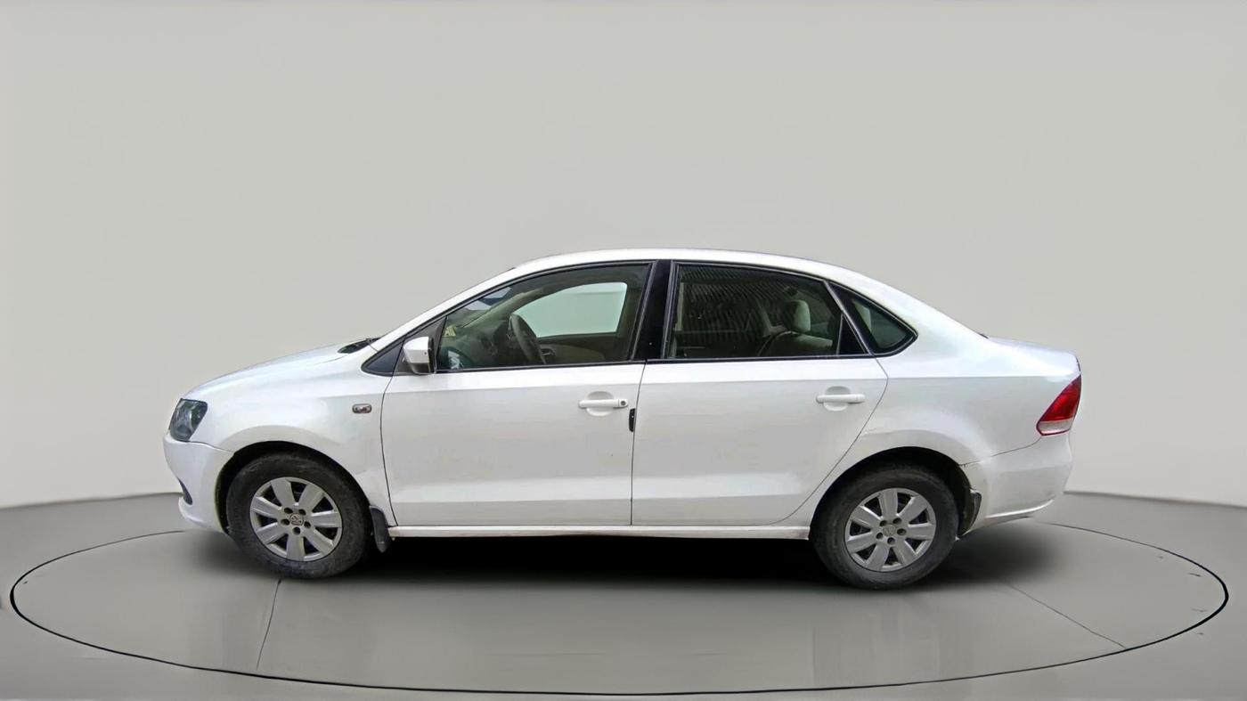 2012 Volkswagen Vento TRENDLINE DIESEL 1.6, Diesel, Manual, 9,600 km, exterior