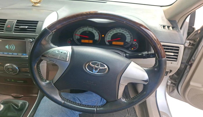 2012 Toyota Corolla Altis G PETROL, Petrol, Manual, 1,45,422 km, interior