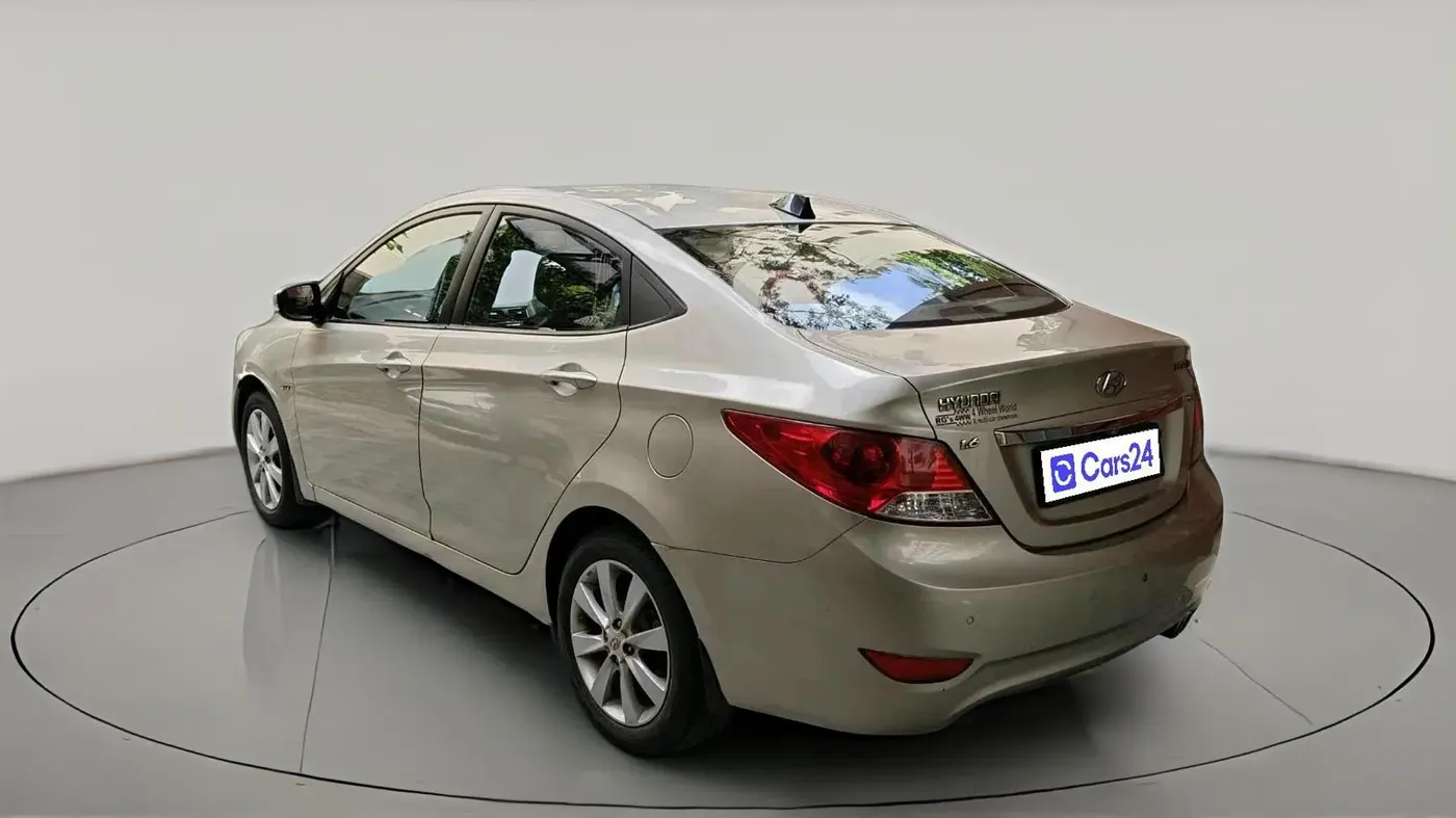 2012 Hyundai Verna FLUIDIC 1.6 VTVT SX, Petrol, Manual, 60,194 km, exterior