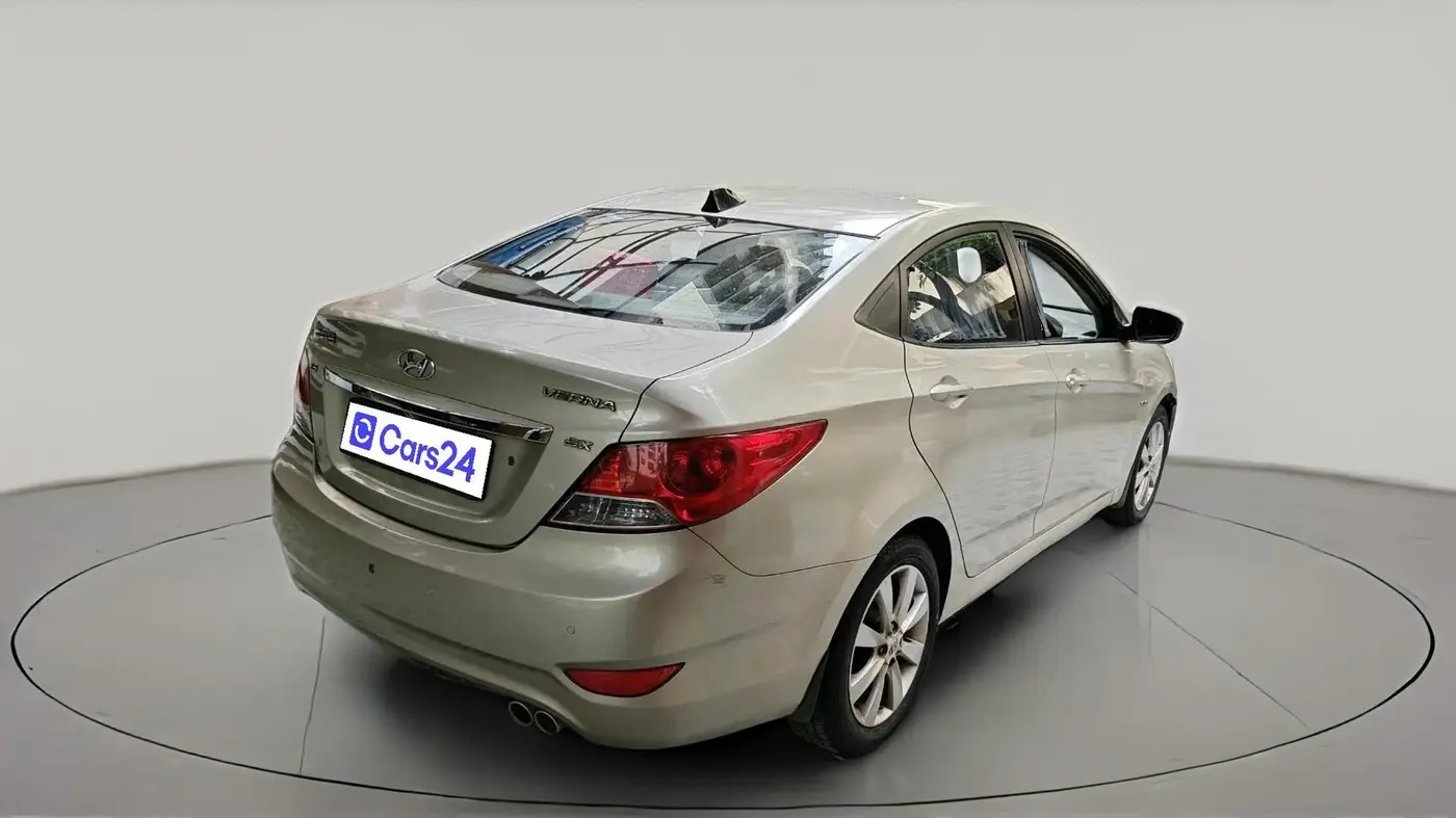 2012 Hyundai Verna FLUIDIC 1.6 VTVT SX, Petrol, Manual, 60,194 km, exterior