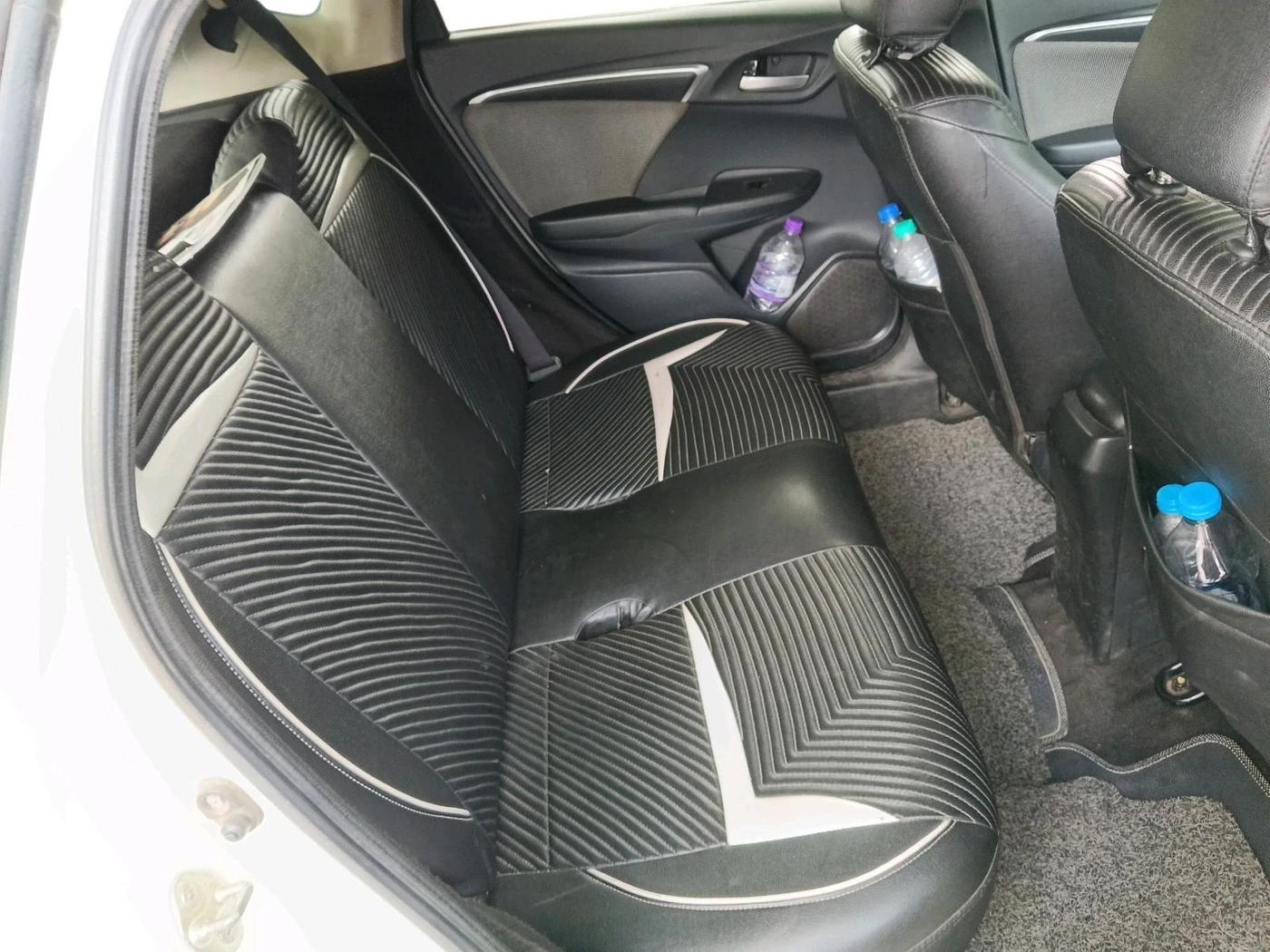 2018 Honda WR-V 1.5L I-DTEC VX MT, Diesel, Manual, 73,860 km, interior