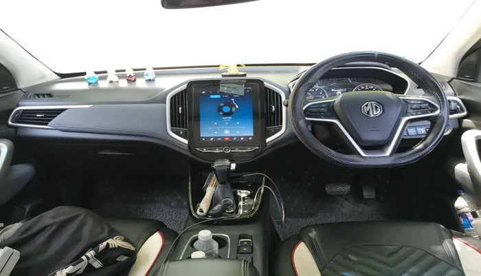 2022 MG HECTOR SHINE 1.5 PETROL TURBO CVT, Petrol, Automatic, 30,438 km, interior