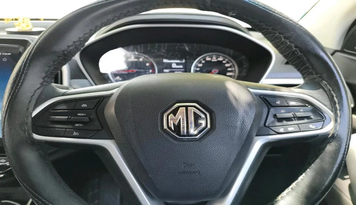 2022 MG HECTOR SHINE 1.5 PETROL TURBO CVT, Petrol, Automatic, 30,438 km, interior