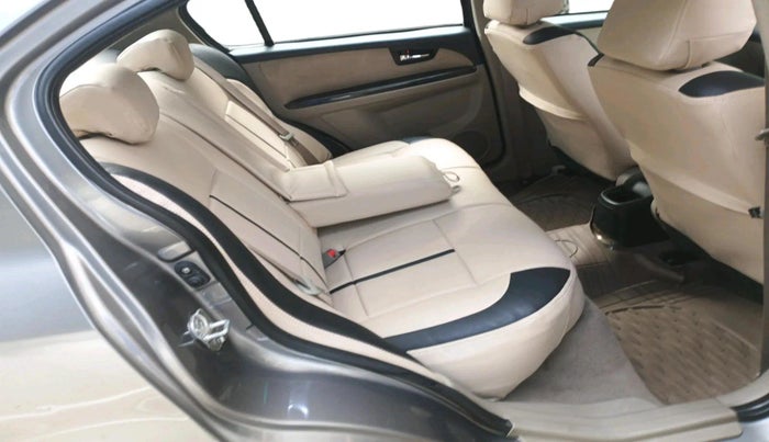 2013 Maruti SX4 VXI, Petrol, Manual, 1,48,888 km, interior