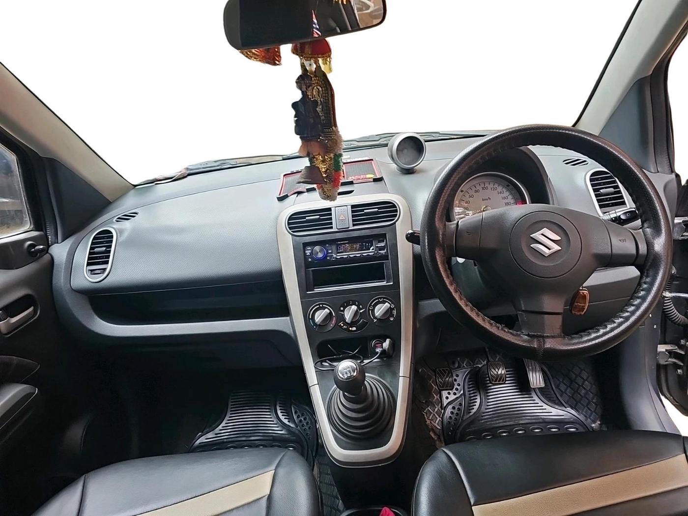 2012 Maruti Ritz VXI, Petrol, Manual, 60,952 km, interior