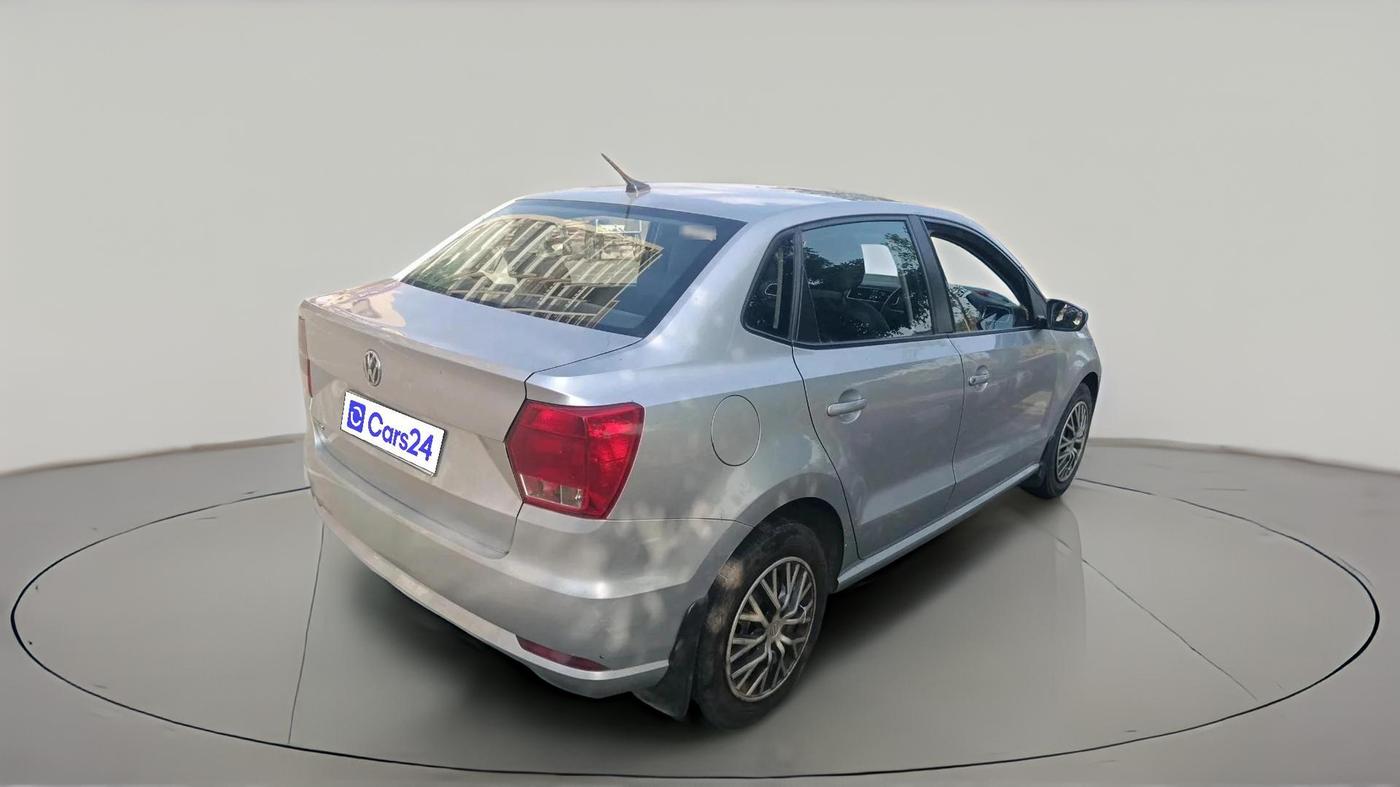 2018 Volkswagen Ameo TRENDLINE 1.0L, Petrol, Manual, 70,381 km, exterior