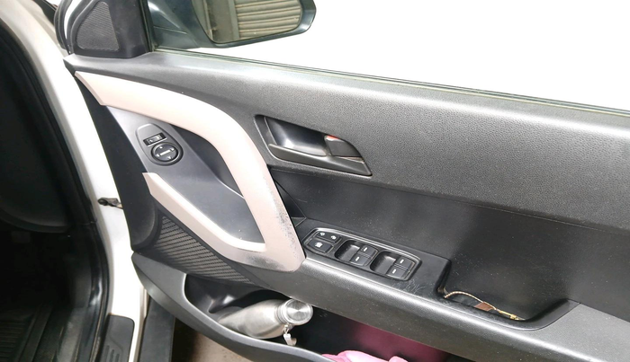 2017 Hyundai Creta E PLUS 1.6 PETROL, Petrol, Manual, 68,790 km, interior