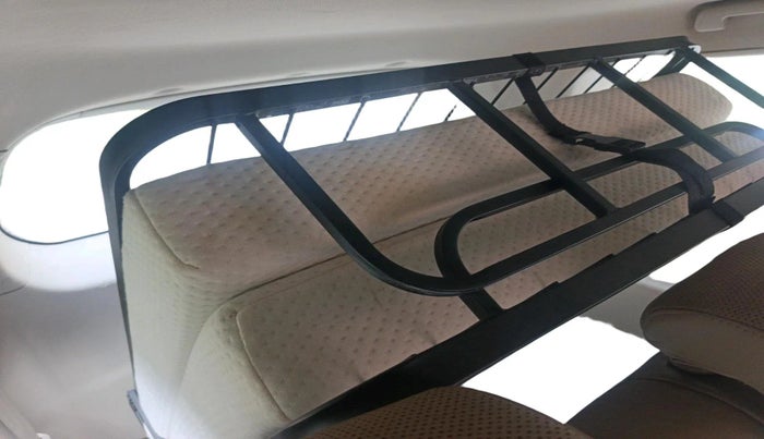 2015 Mahindra XUV500 W10, Diesel, Manual, 33,744 km, interior