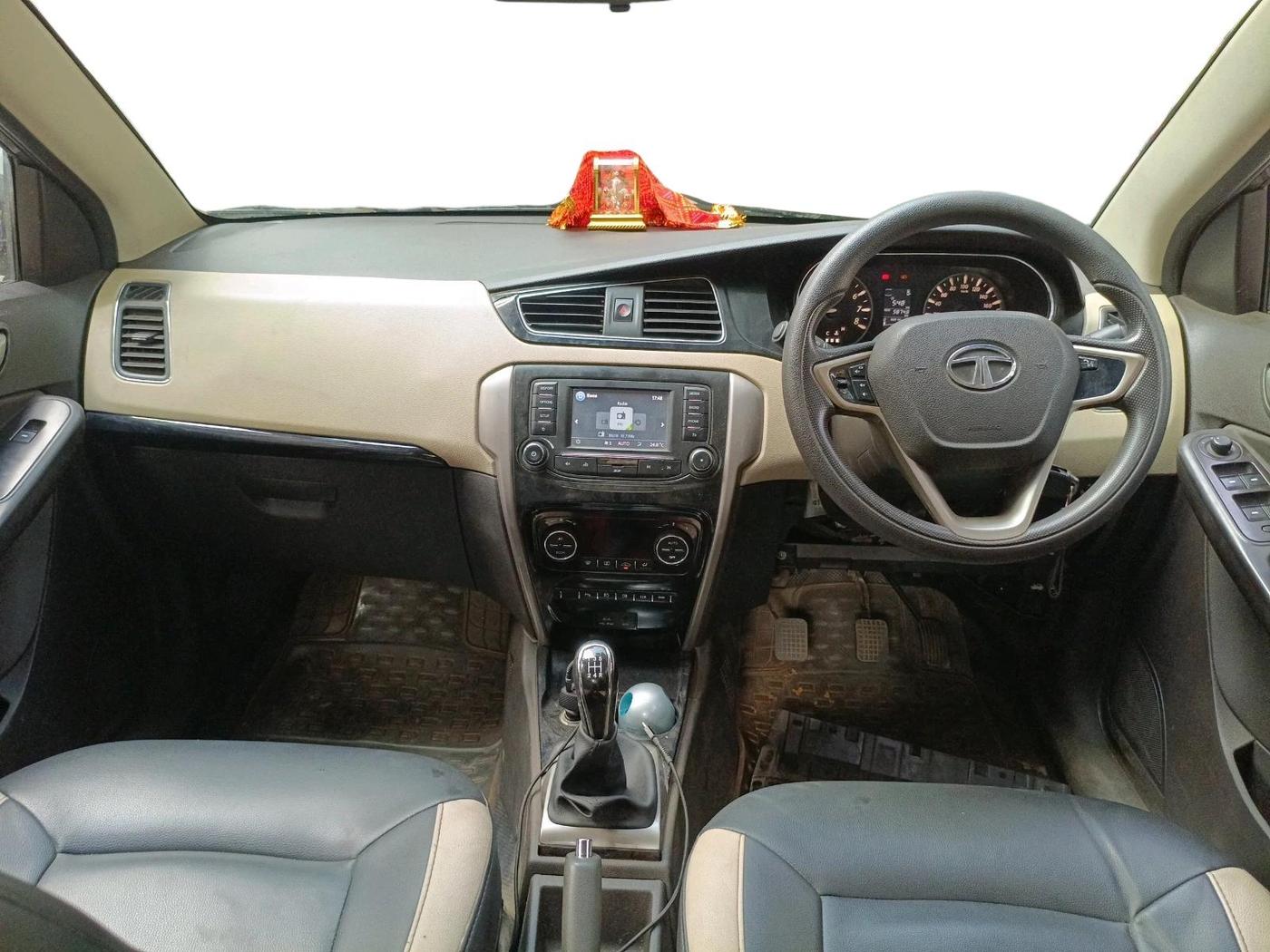 2015 Tata Zest XT PETROL, Petrol, Manual, 58,748 km, interior