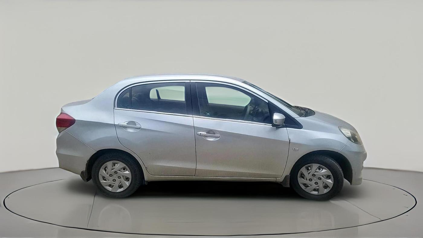 2013 Honda Amaze 1.5L I-DTEC EX, Diesel, Manual, 1,42,714 km, exterior