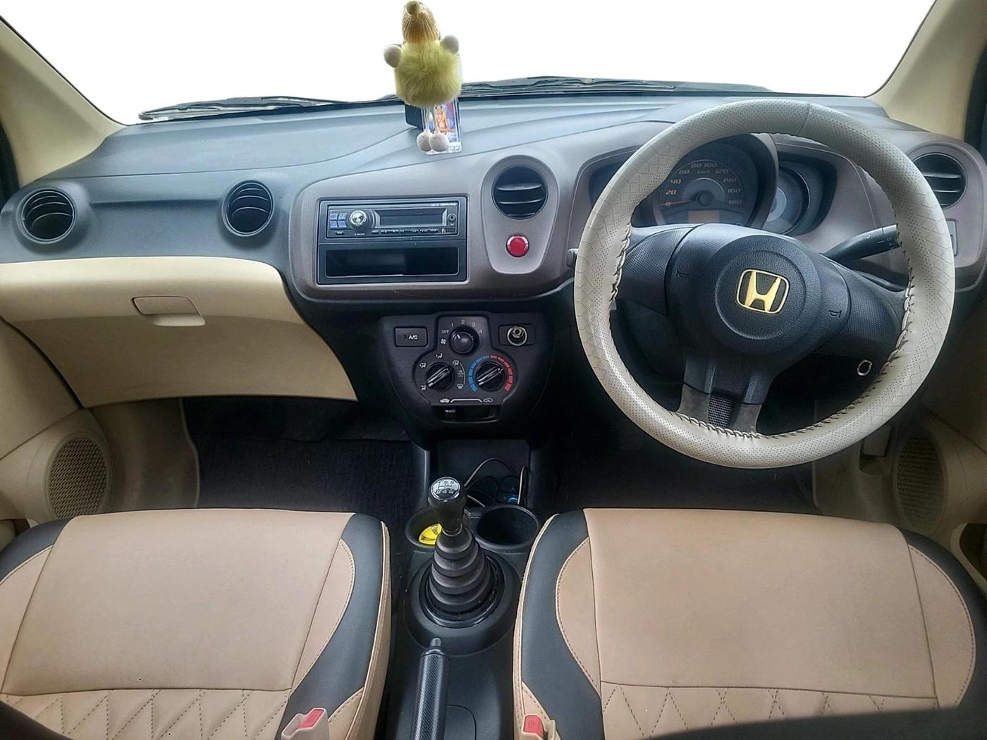 2013 Honda Amaze 1.5L I-DTEC EX, Diesel, Manual, 1,42,714 km, interior