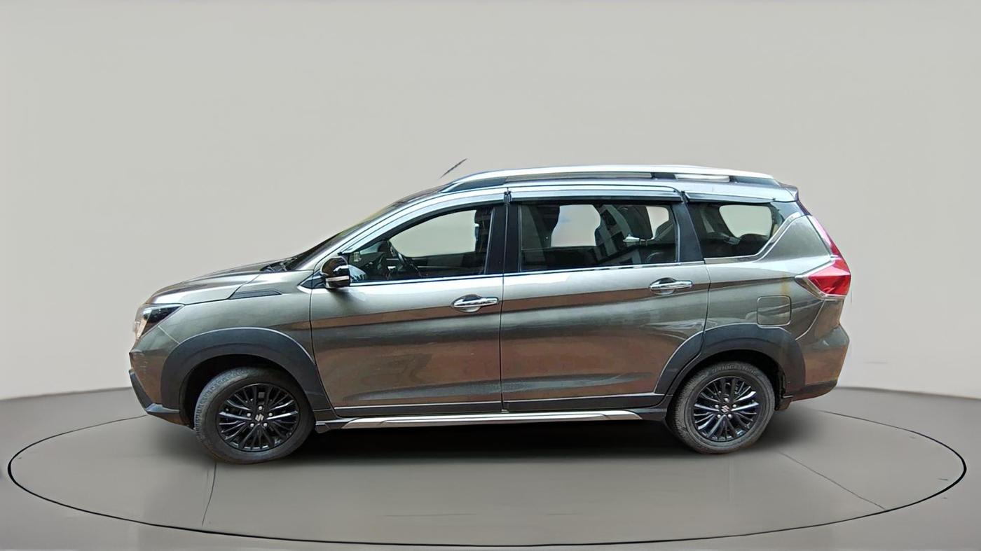 2020 Maruti XL6 ALPHA MT, Petrol, Manual, 32,926 km, exterior