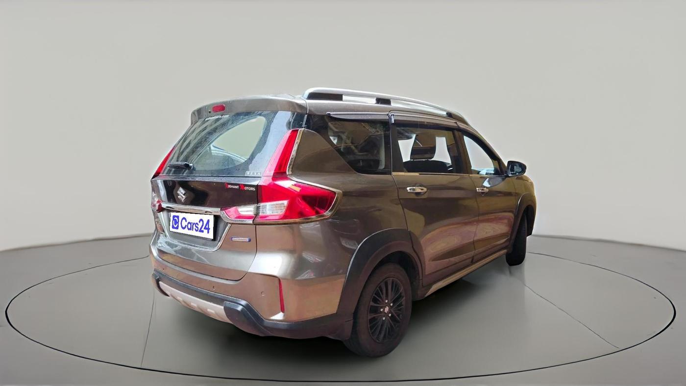2020 Maruti XL6 ALPHA MT, Petrol, Manual, 32,926 km, exterior