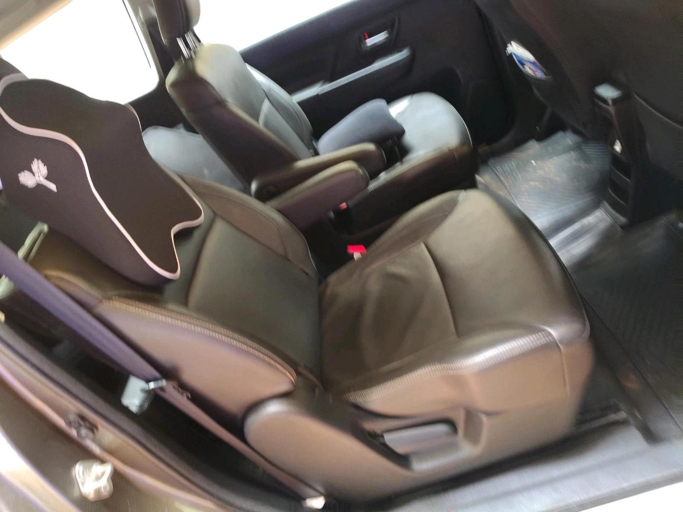 2020 Maruti XL6 ALPHA MT, Petrol, Manual, 32,926 km, interior