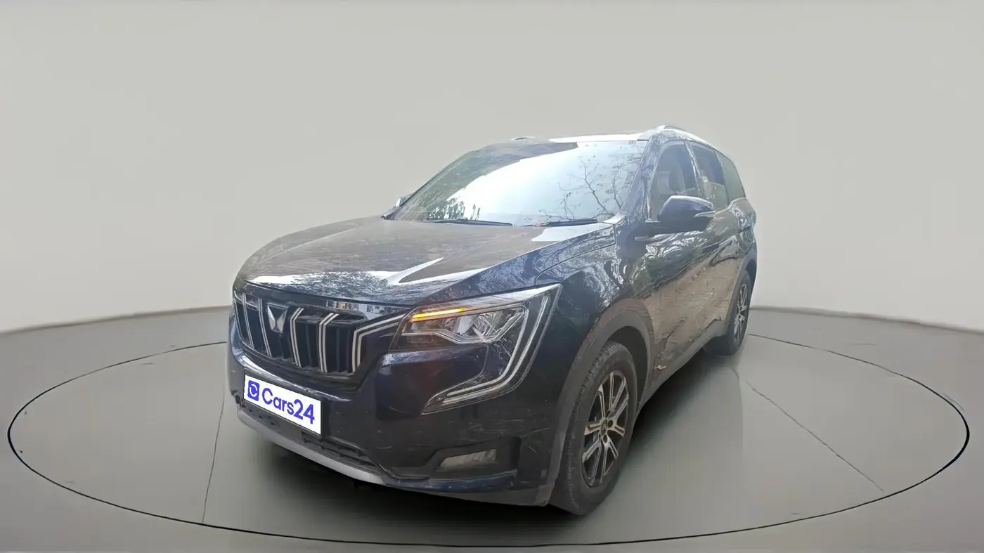 2021 Mahindra XUV700 AX 7 LUXURY P AT 7 STR, Petrol, Automatic, 45,870 km, exterior