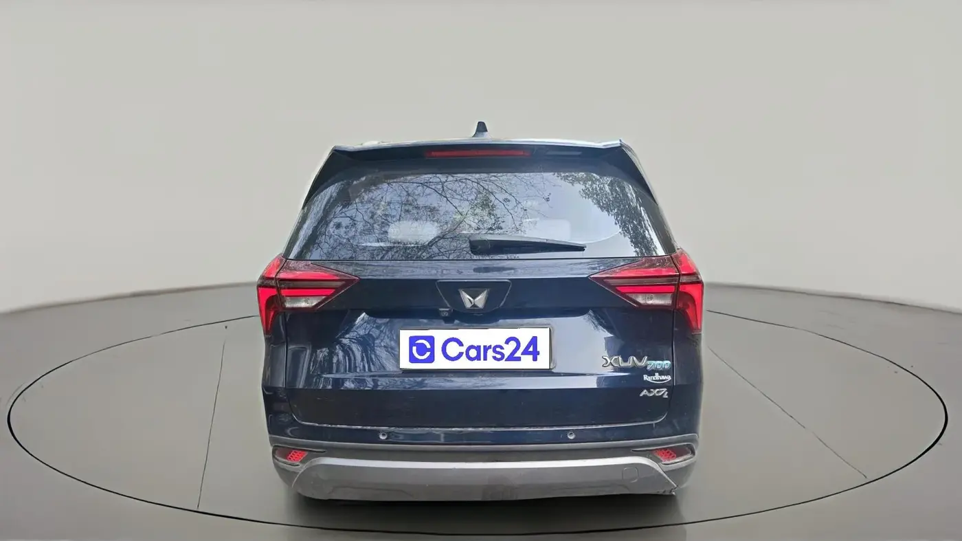 2021 Mahindra XUV700 AX 7 LUXURY P AT 7 STR, Petrol, Automatic, 45,870 km, exterior