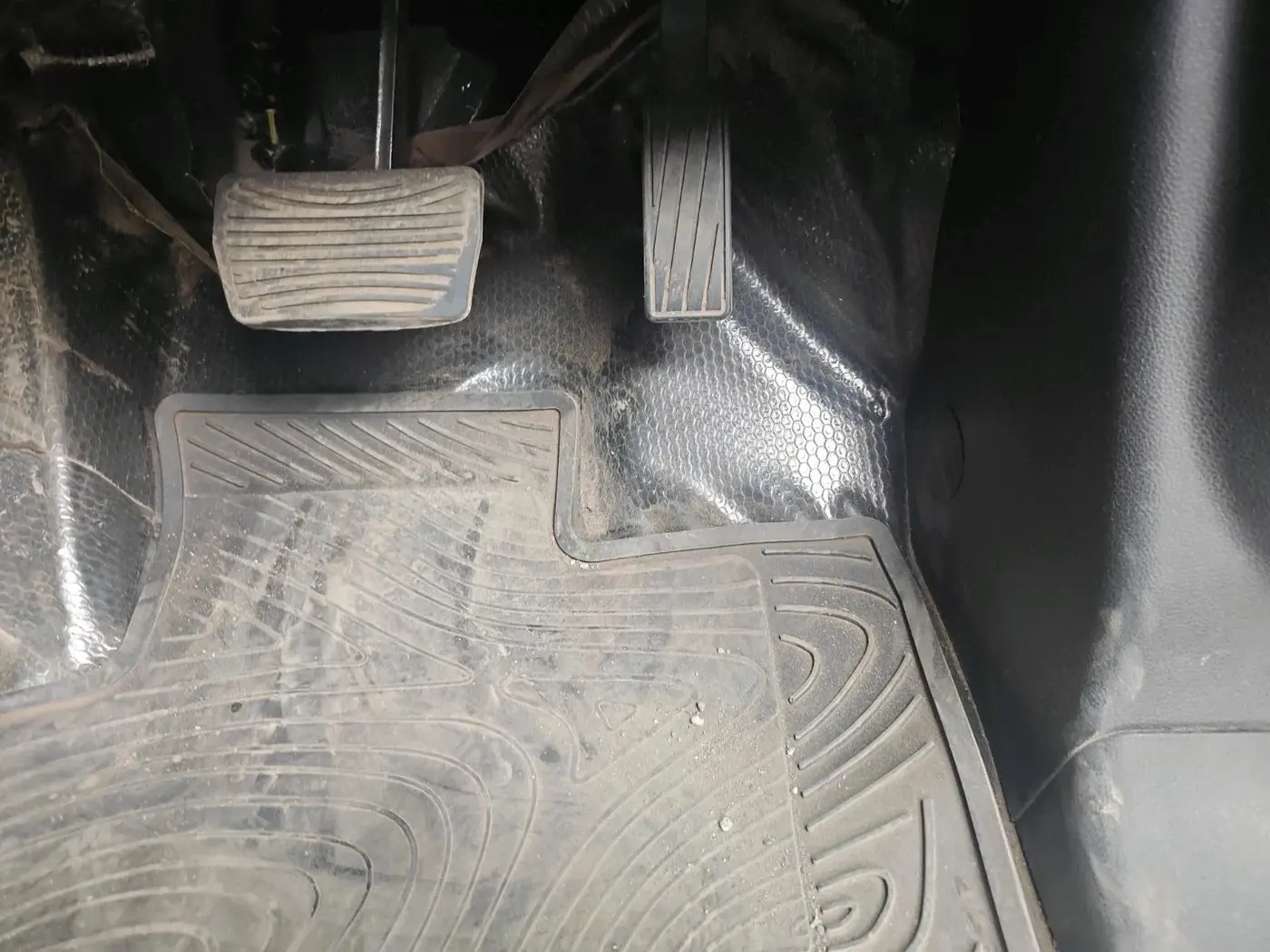 2021 Mahindra XUV700 AX 7 LUXURY P AT 7 STR, Petrol, Automatic, 45,870 km, interior