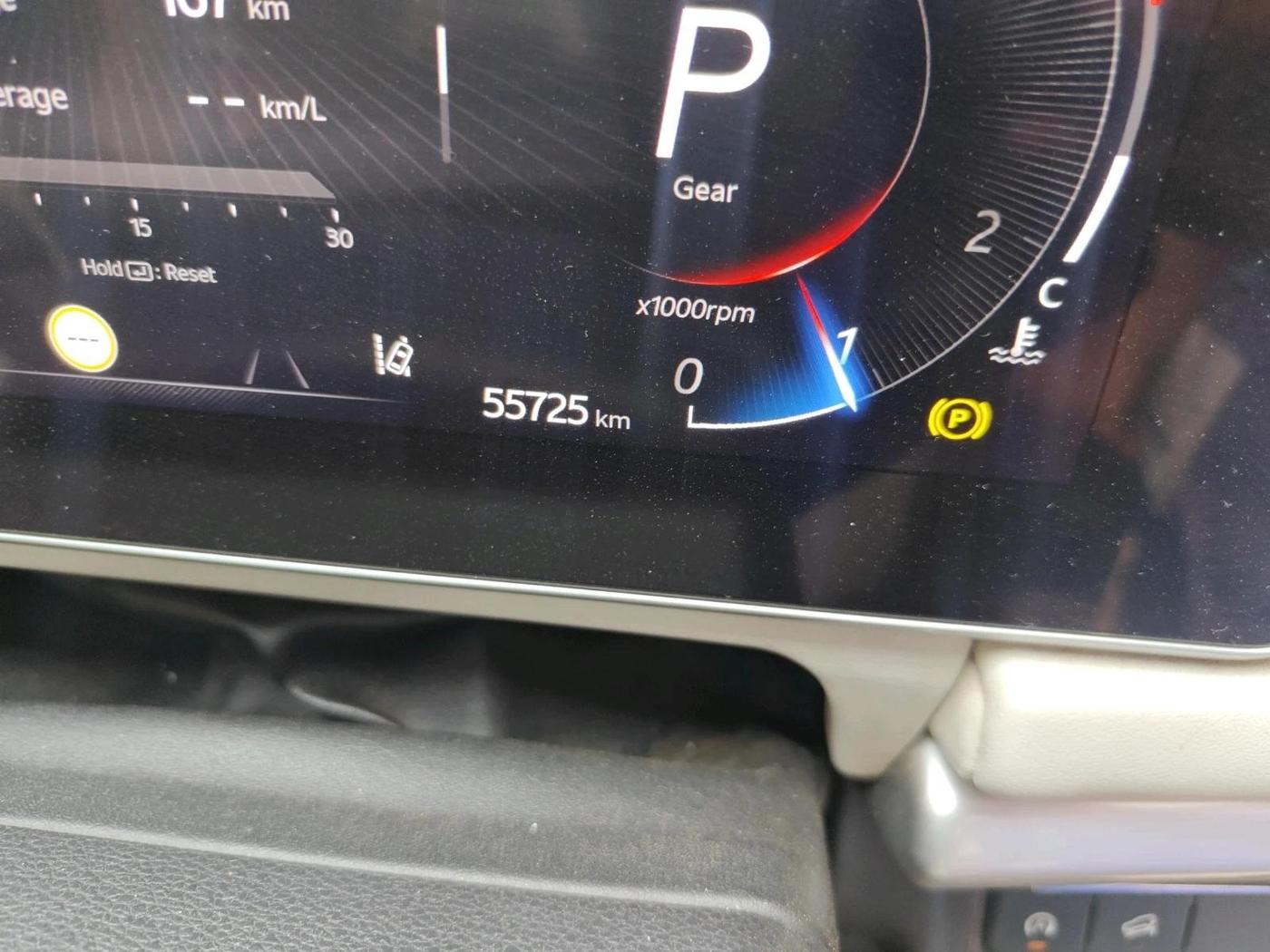 2022 Mahindra XUV700 AX 7 LUXURY D AT 7 STR, Diesel, Automatic, 55,725 km, interior