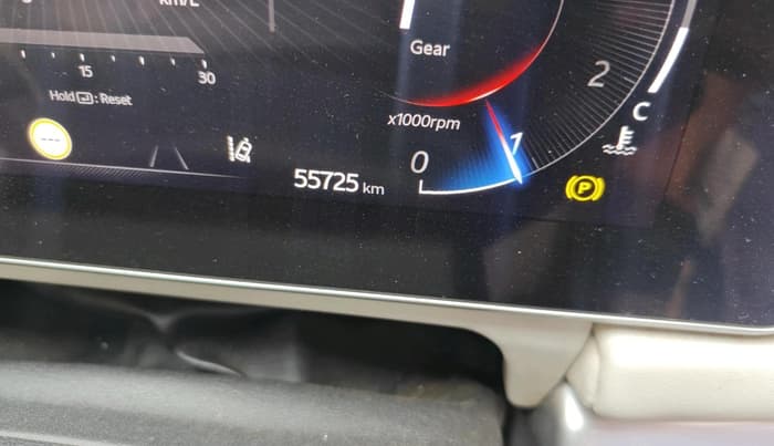 2022 Mahindra XUV700 AX 7 LUXURY D AT 7 STR, Diesel, Automatic, 55,725 km, interior