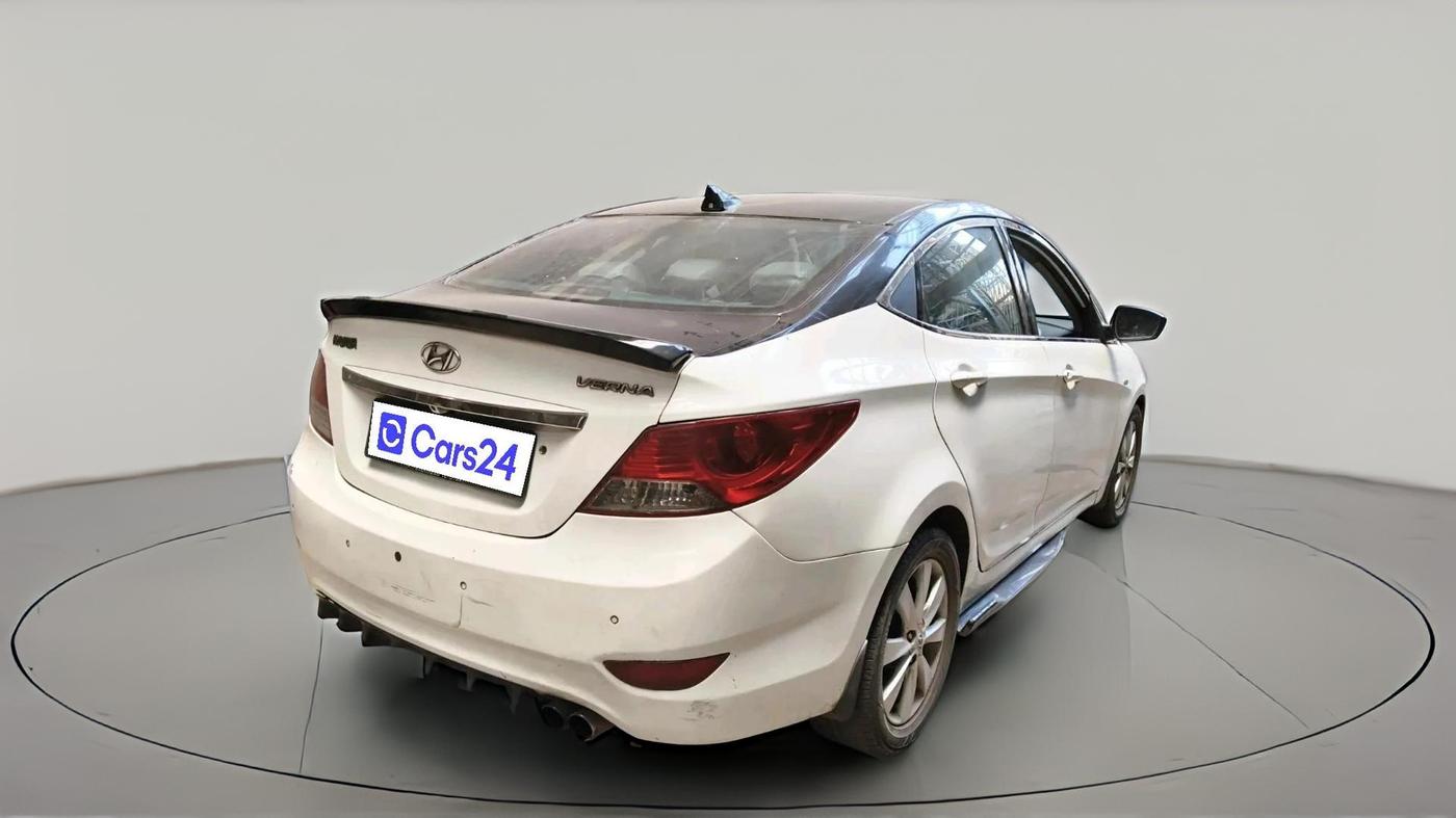 2012 Hyundai Verna FLUIDIC 1.6 CRDI EX, Diesel, Manual, 27,654 km, exterior