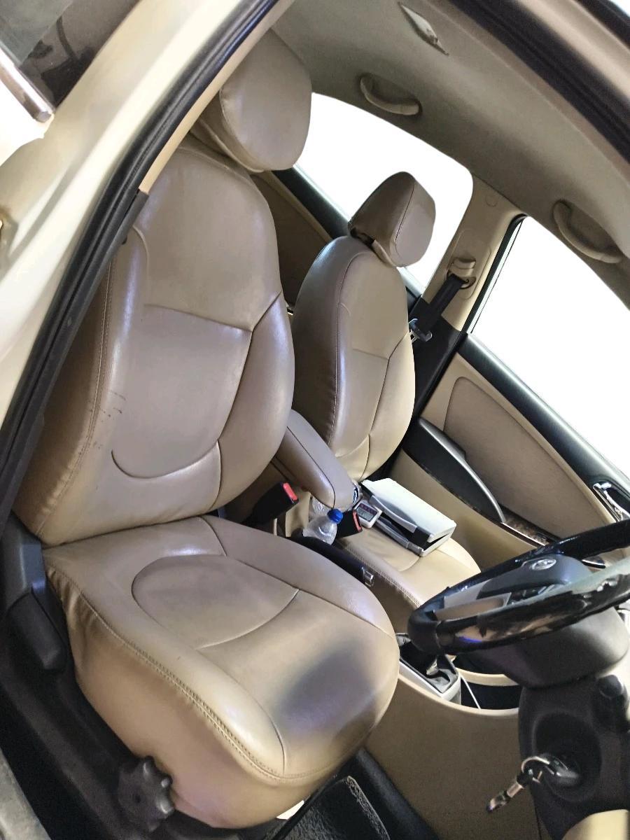 2012 Hyundai Verna FLUIDIC 1.6 CRDI EX, Diesel, Manual, 27,654 km, interior