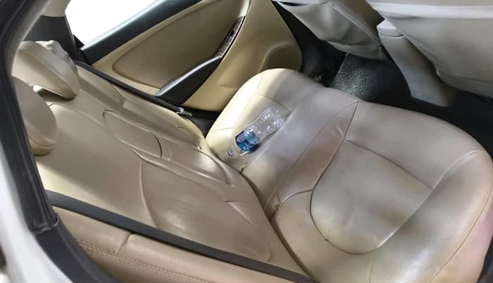 2012 Hyundai Verna FLUIDIC 1.6 CRDI EX, Diesel, Manual, 27,654 km, interior