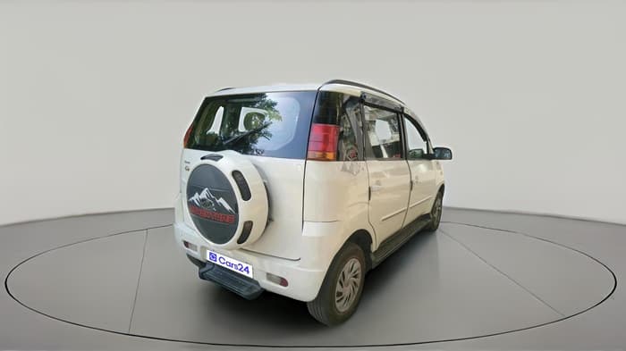 2012 Mahindra Quanto C6, Diesel, Manual, 81,227 km, exterior
