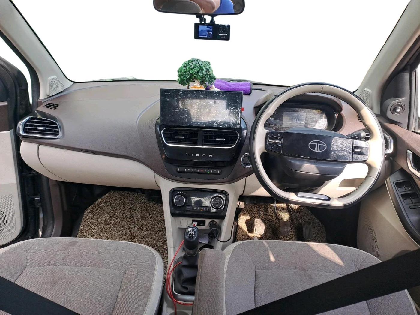 2025 Tata TIGOR XZ PLUS CNG, CNG, Manual, 16,622 km, interior