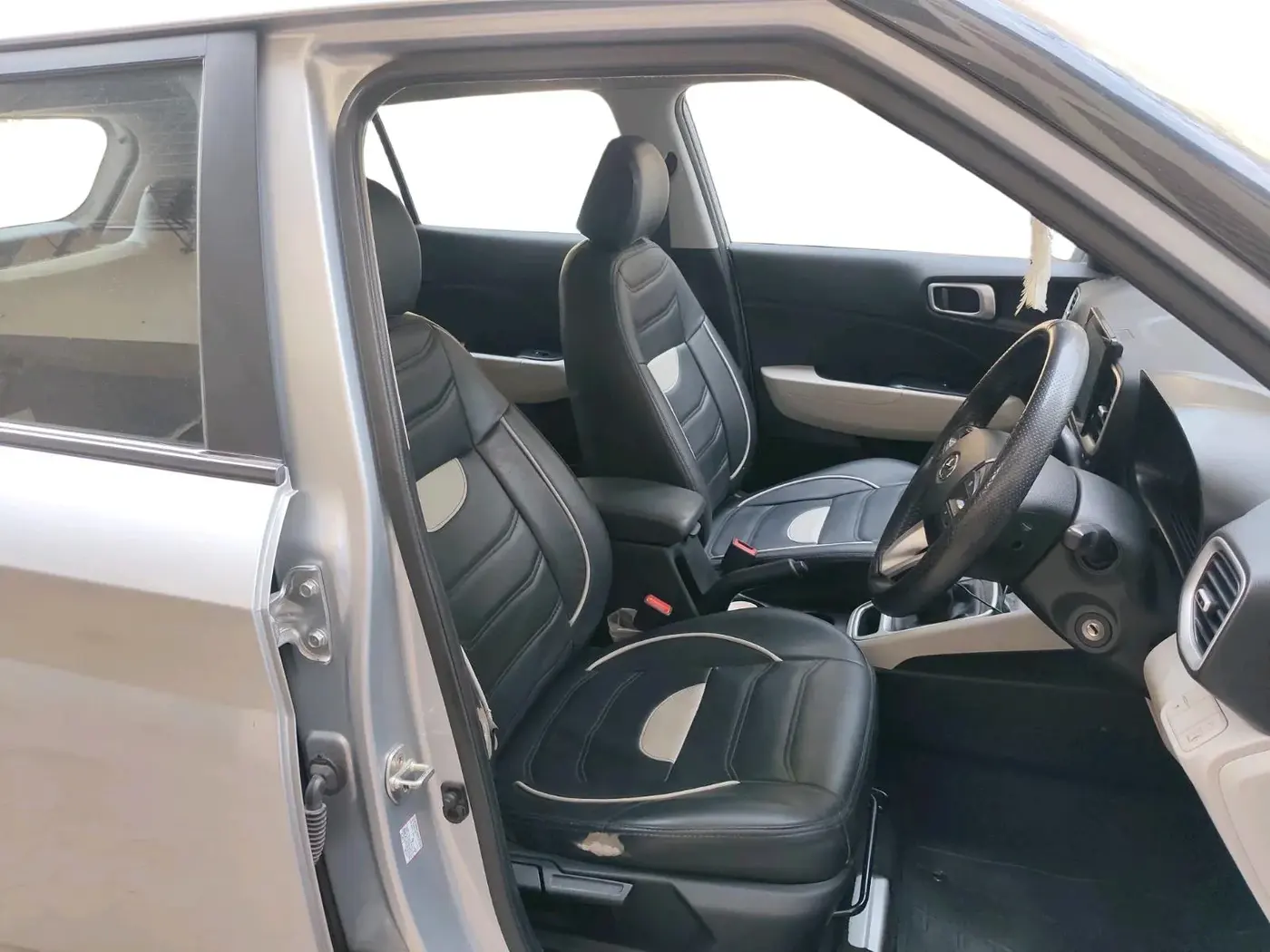 2022 Hyundai VENUE S PLUS 1.5 CRDI, Diesel, Manual, 34,765 km, interior
