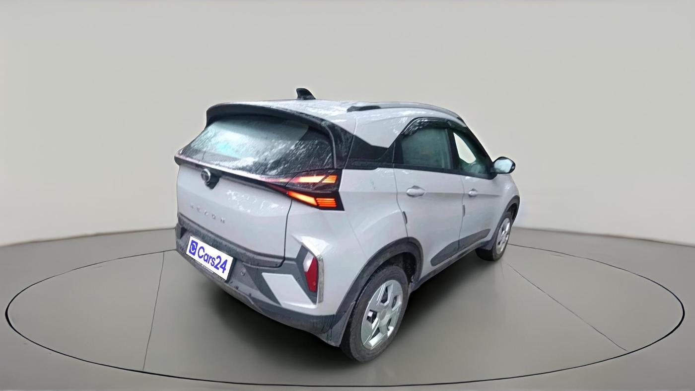 2025 Tata NEXON Pure Plus 1.2 Petrol 6MT, Petrol, Manual, 4,586 km, exterior