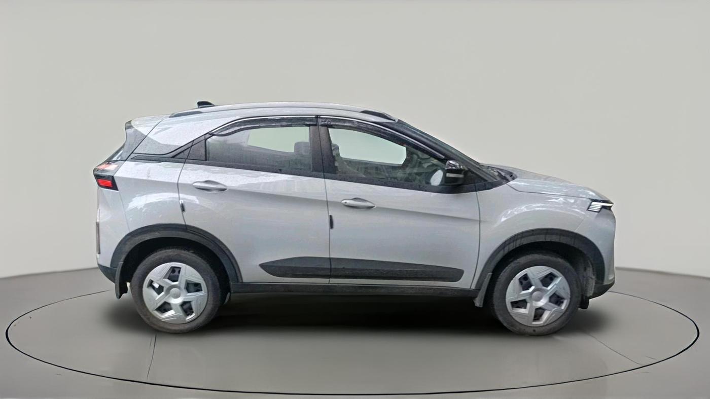 2025 Tata NEXON Pure Plus 1.2 Petrol 6MT, Petrol, Manual, 4,586 km, exterior
