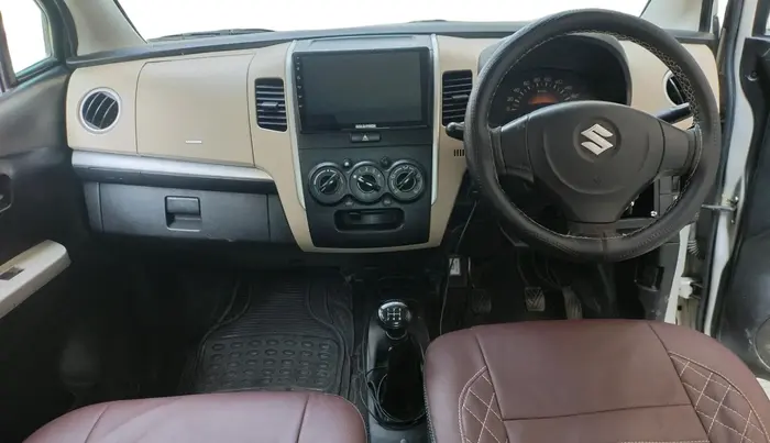 2017 Maruti Wagon R 1.0 LXI CNG, CNG, Manual, 1,50,366 km, interior