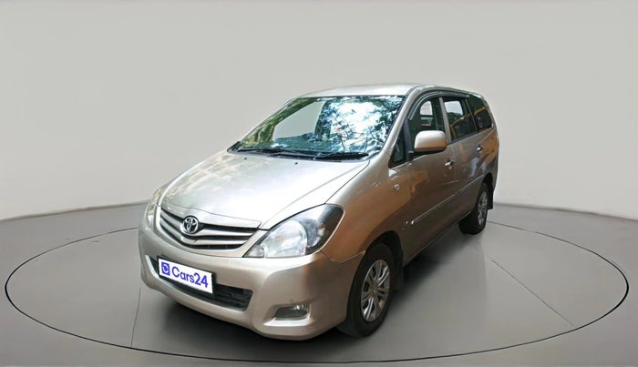 2011 Toyota Innova 2.5 G4 8 STR, Diesel, Manual, 2,20,784 km, exterior
