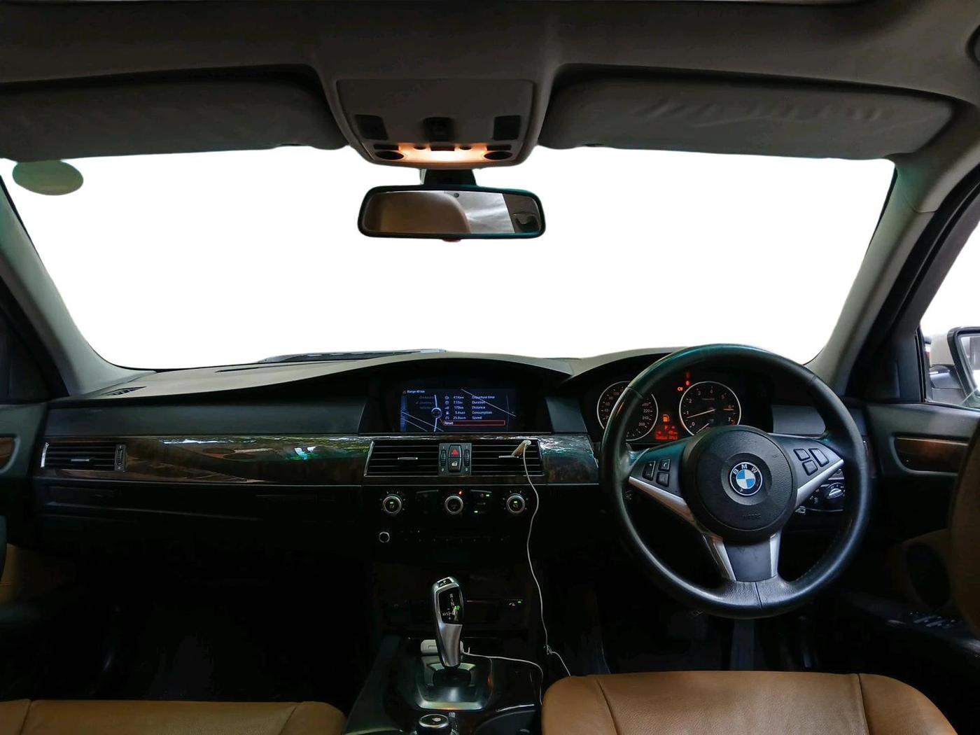 2009 BMW 5 Series 530I, Petrol, Automatic, 85,339 km, interior