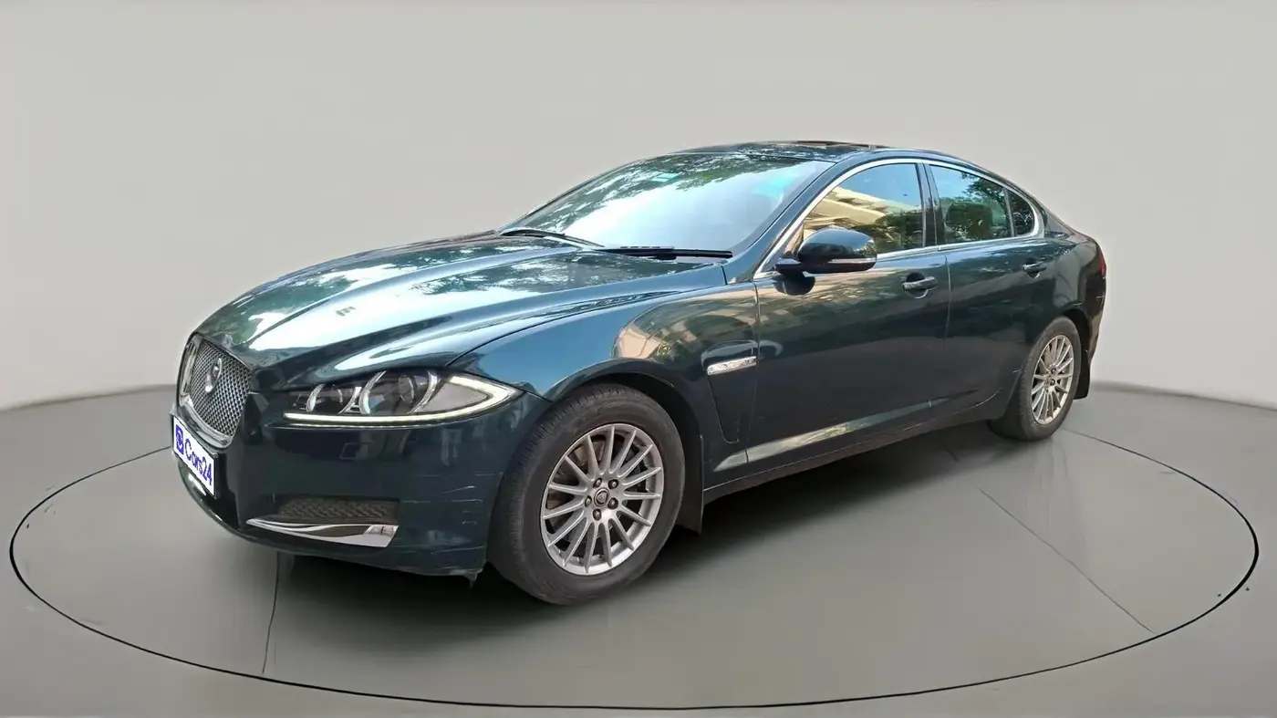 2013 Jaguar XF 2.2 DIESEL LUXURY, Diesel, Automatic, 1,54,499 km, exterior