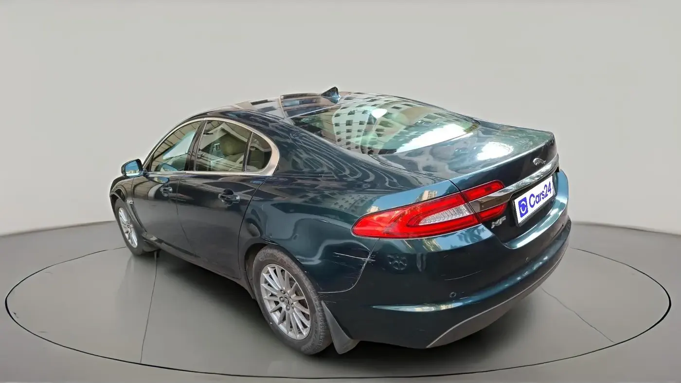 2013 Jaguar XF 2.2 DIESEL LUXURY, Diesel, Automatic, 1,54,499 km, exterior