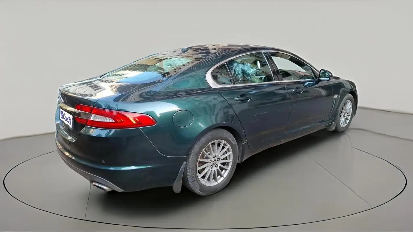 2013 Jaguar XF 2.2 DIESEL LUXURY, Diesel, Automatic, 1,54,499 km, exterior