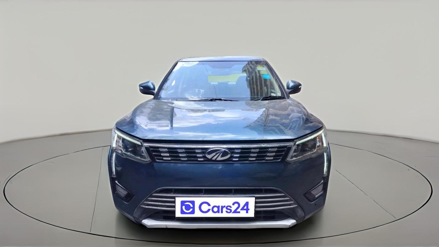 2019 Mahindra XUV300 W8 (O) 1.5 DIESEL AMT, Diesel, Automatic, 79,324 km, exterior