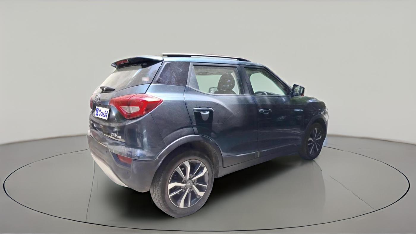 2019 Mahindra XUV300 W8 (O) 1.5 DIESEL AMT, Diesel, Automatic, 79,324 km, exterior