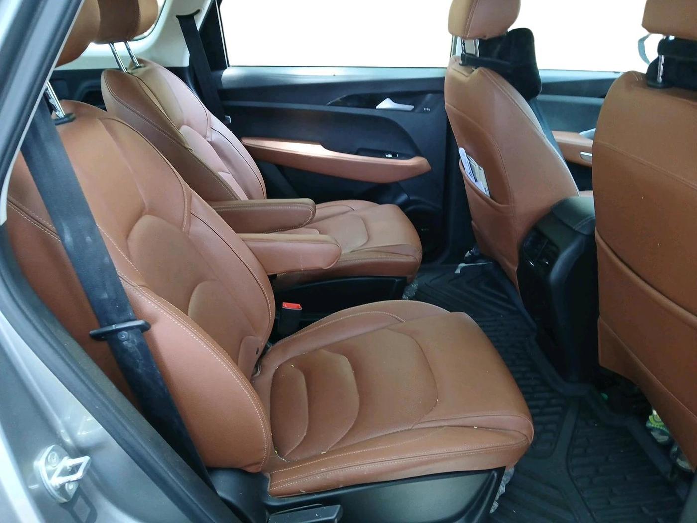 2022 MG HECTOR PLUS SHARP 1.5 PETROL TURBO HYBRID MT 6-STR, Petrol, Manual, 34,812 km, interior