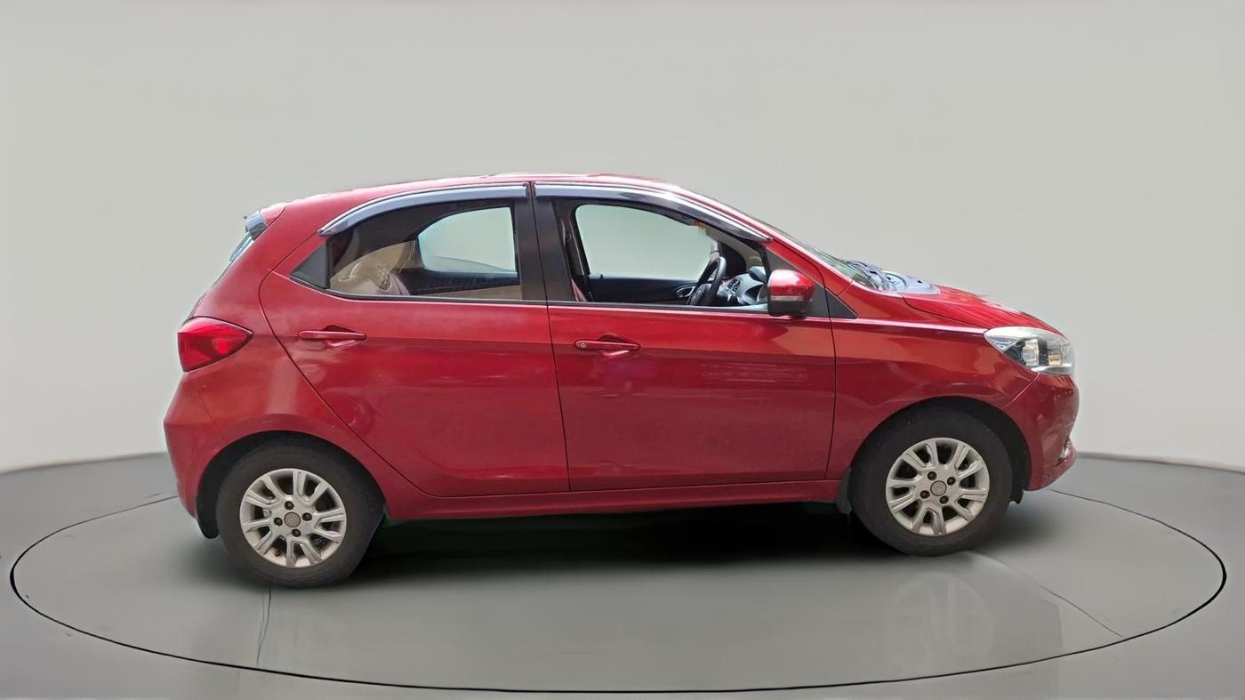 2017 Tata Tiago XZA PETROL, Petrol, Automatic, 46,745 km, exterior