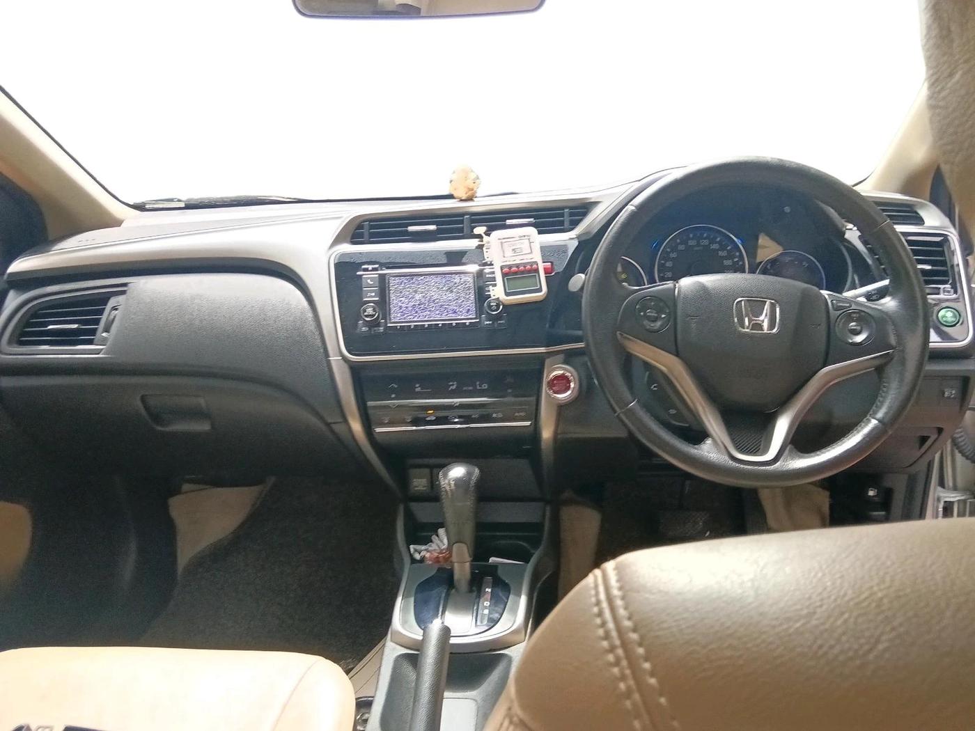 2016 Honda City 1.5L I-VTEC VX CVT, Petrol, Automatic, 53,562 km, interior