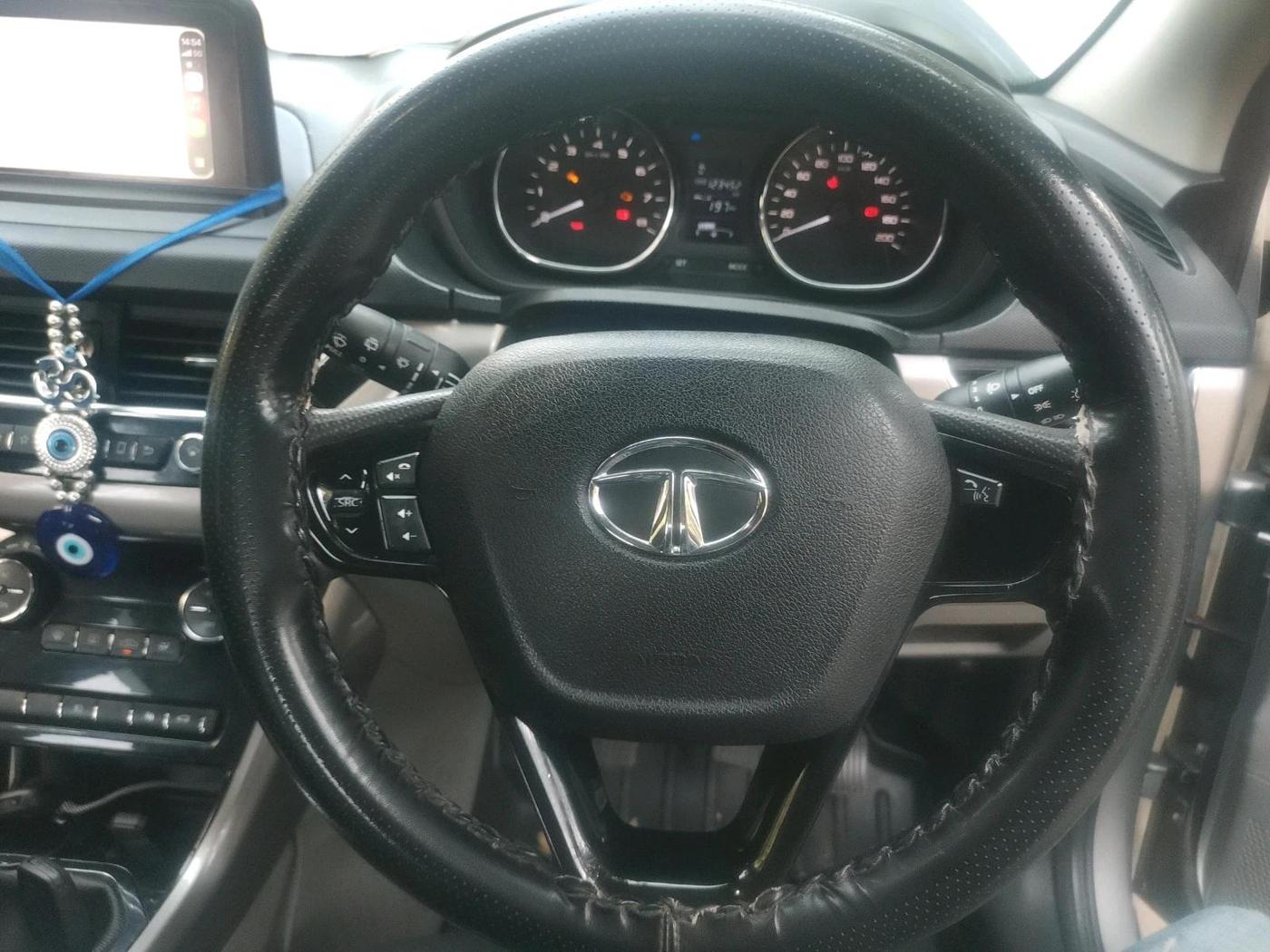 2019 Tata NEXON XZ PLUS PETROL, Petrol, Manual, 1,23,452 km, interior