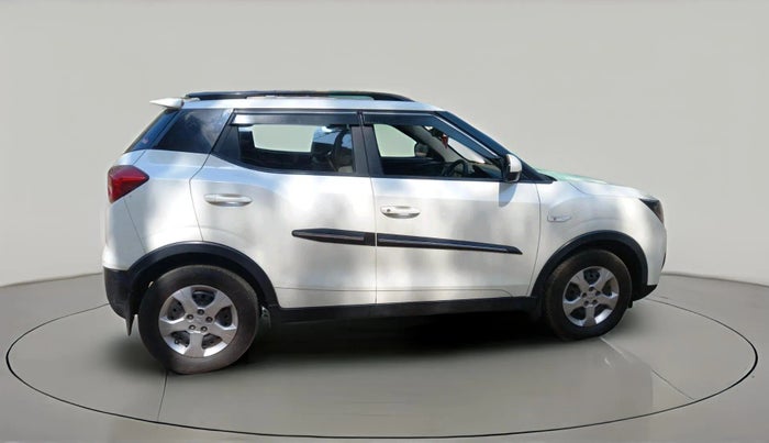 2022 Mahindra XUV300 W6 1.2 PETROL, Petrol, Manual, 56,285 km, exterior